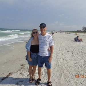 Meet Your Posher Linda & Dave